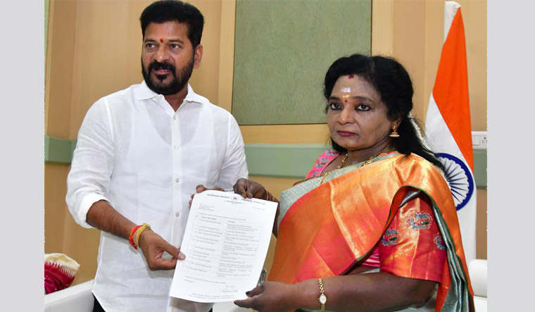 Telangana cabinet: Bhatti Vikramarka gets finance, Seethakka min for rural development, women welfare; full details - Vimarsana News